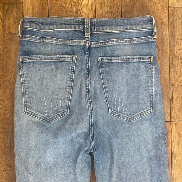 Agolde High Waisted Distresses Cropped Jeans with Raw Hem. Size 28. - Picture 7 of 12